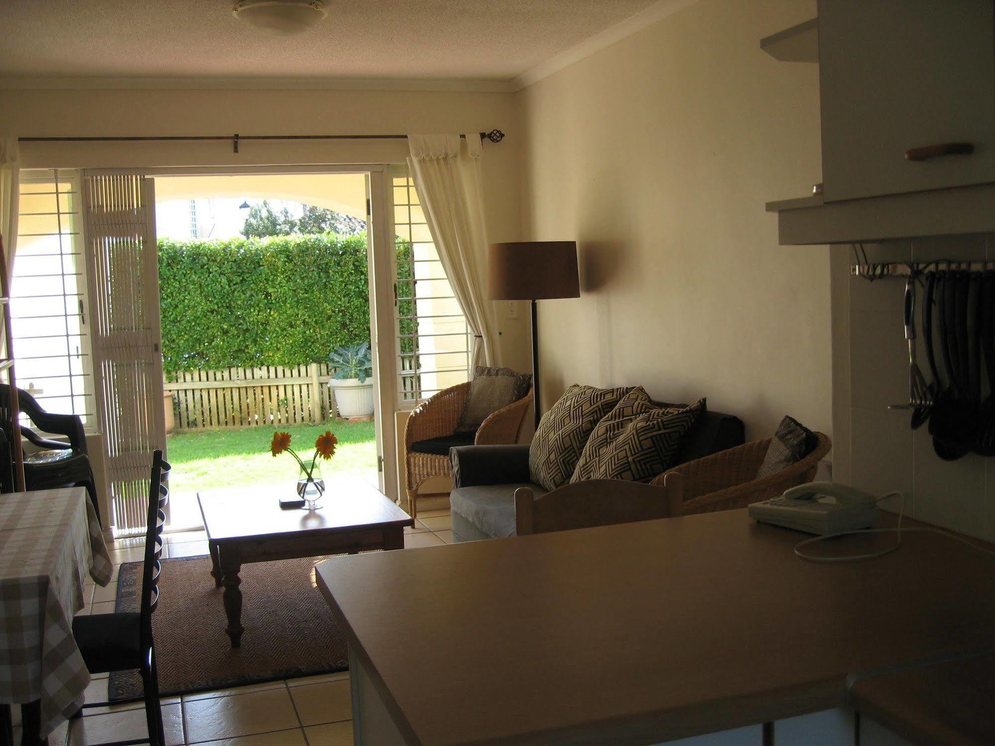 Paradiso & Self-catering 4*
